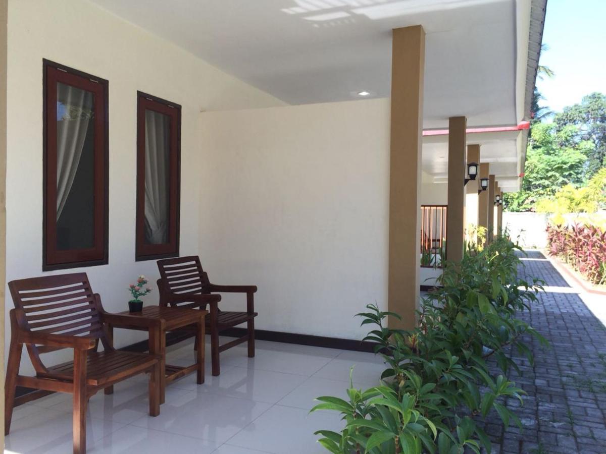 D'Batur Hotel Senggigi Bagian luar foto