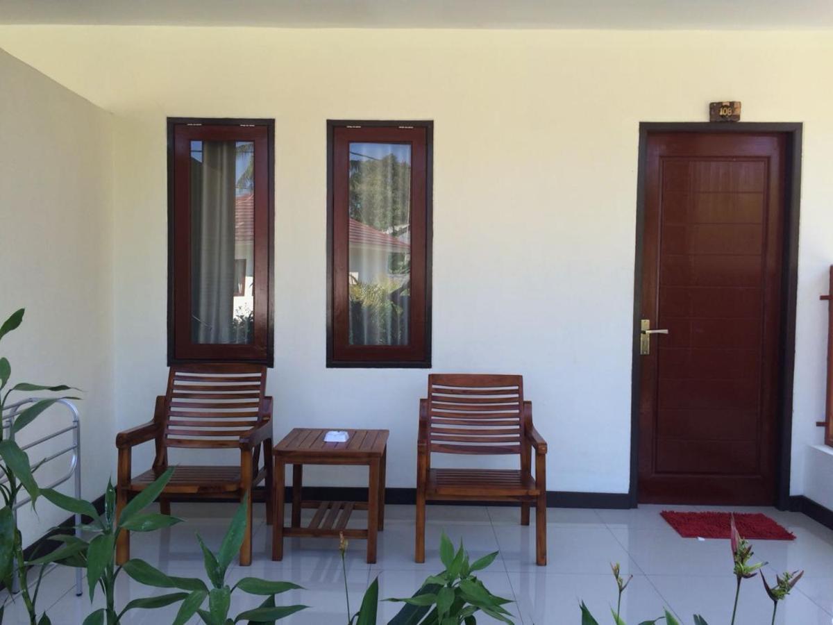 D'Batur Hotel Senggigi Bagian luar foto